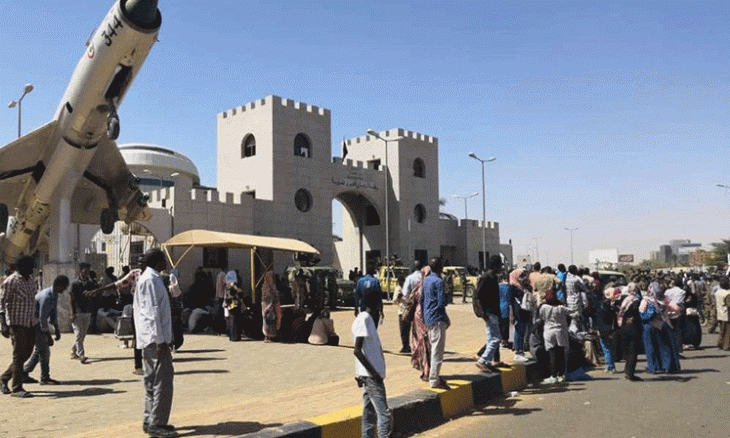 مقررات منع آمد و شد در اطراف مقر فرماندهی ارتش سودان 27 تروریست مقررات منع آمد و شد در اطراف مقر فرماندهی ارتش سودان 27 تروریست آموزش دیده آمریکا تسلیم ارتش سوریه شدند